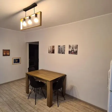 Maris Apartment Targu Mures Exterior photo