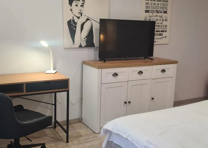 Maris Apartment